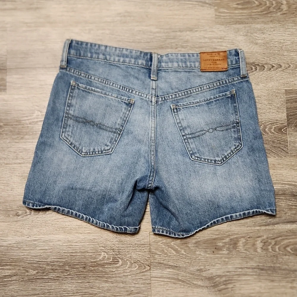 Lucky Brand The Boyfriend Short 2/26